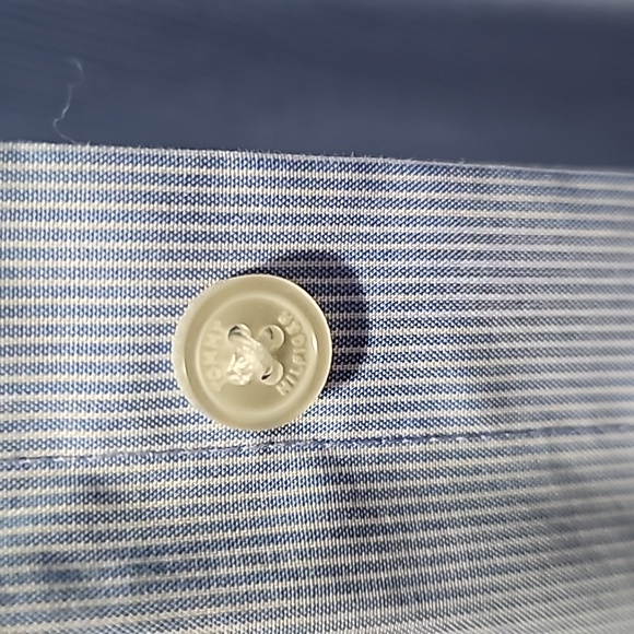 Blue and white thin lined Tommy Hilfiger dress shirt for men - Picture 7 of 7